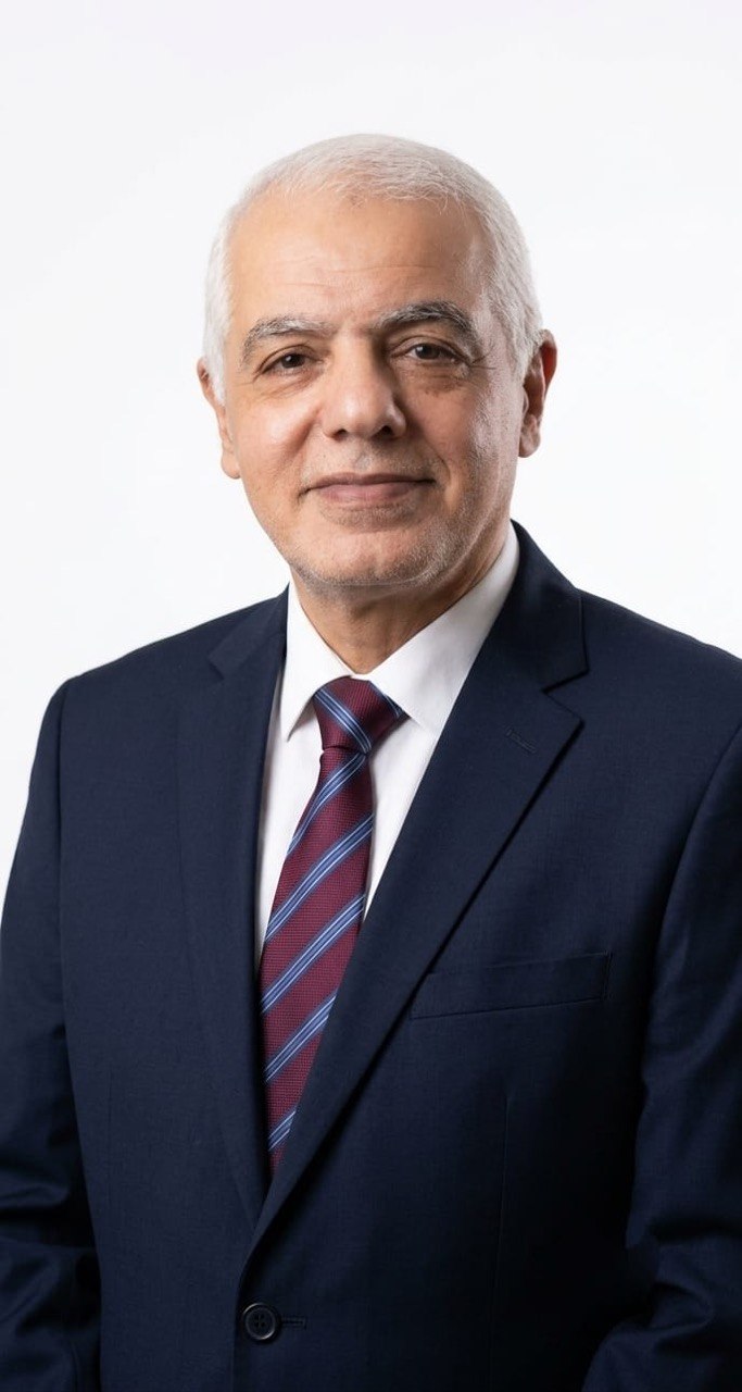 أ.أيمن أحمد عبد القادر المغربي